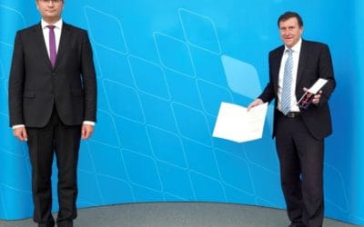 “Aus­zeich­nung für uns alle”: Bun­des­ver­dienst­kreuz für DKV-Prä­si­dent Wolf­gang Weigert